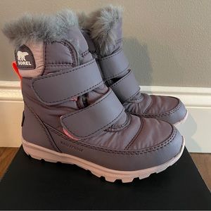 Sorel Whitney Strap Waterproof Snow Boots children’s size 10 purple sage mauve